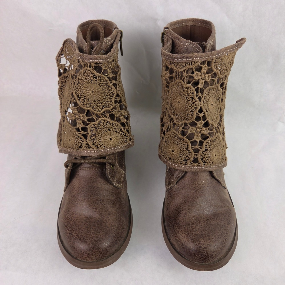 Not Rated Womens 8.5 Brown Lace Overlay Ankle Boots Boho Booties Cottage Granola - Picture 3 of 11